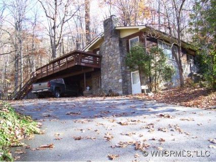 51 Mountain Road sold home in Mountain Top, Maggie Valley, NC