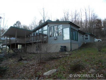175 Mcmillan Drive sold home in Hidden Valley, Hendersonville, NC