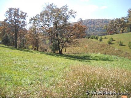 Lot 115 Farm Valley Court Lo115 sold home in Seven Glens, Mars Hill, NC