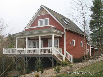 20 Spicebush Lane