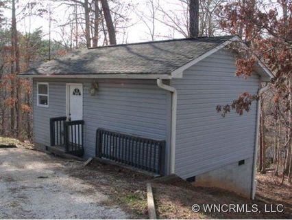 13 Arbutus Road sold home in Arbutus Park, Asheville, NC