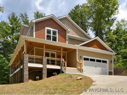 18 Cherry Ridge Lane sold home in Cherry Ridge, Weaverville, NC