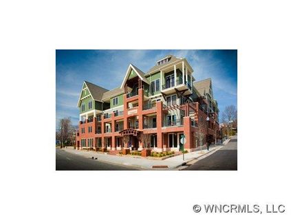 190 Broadway 203
