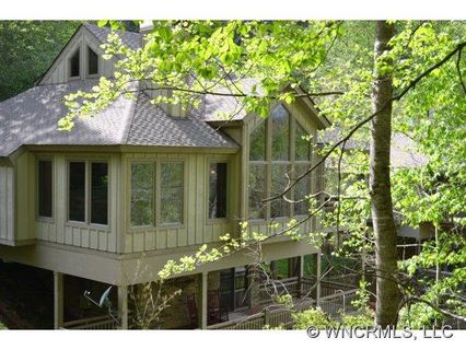 211 Bob White Loop