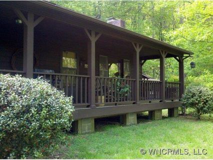 156 Jujon Drive sold home in Ketner Property, Maggie Valley, NC