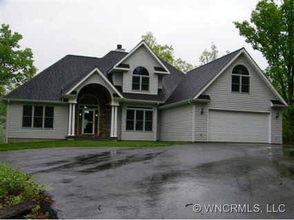 333 Thorncrest Drive