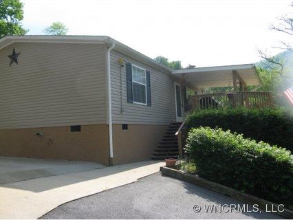 179 Powderhorn Drive sold home in Country Place Of Waynesville, Waynesville, NC