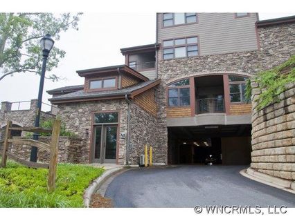 4l Chimney Crest Drive