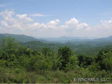 317 Malin Trail sold home in Apple Blossom Estate, Waynesville, NC
