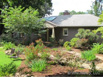 177 Lakeshore Drive sold home in Beaver Lake, Asheville, NC