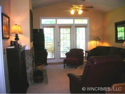 91 Glenview Lane Unit 4046 sold home in Mountain Glen Condominium, Maggie Valley, NC