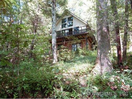 192 Amble Lane sold home in Hodge Hill Acres, Fletcher, NC