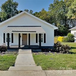 313 Bruce Avenue