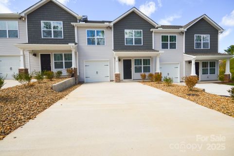 63 Cain Hollow Way sold home in Aberdeen Place, Asheville, NC