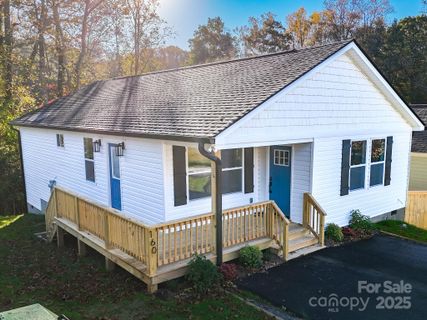 160 Marietta Street sold home in Biltmore Heights, Asheville, NC