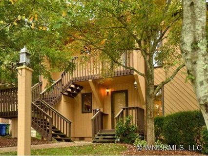 31 Pebble Creek Drive