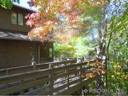305 Piney Mountain Unit A2 sold home in Pine Cliff, Asheville, NC