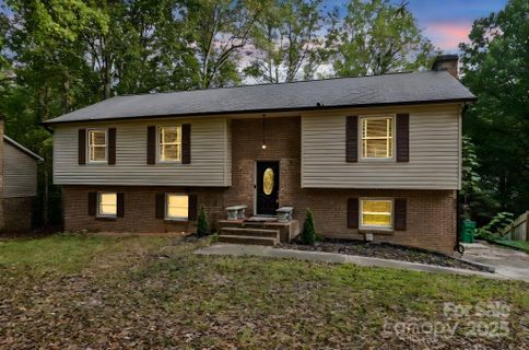 7414 Castlebar Road