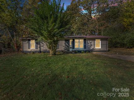 47 Springside Drive sold home in Willowbrook, Hendersonville, NC