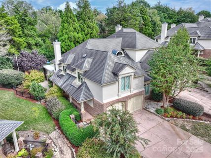8915 Challis Hill Lane sold home in Challis Hill, Charlotte, NC