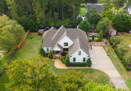 257 Woodstream Circle sold home in Norman Woods, Mooresville, NC