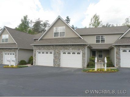 203 Waters Edge sold home in Waters Edge Condos, Weaverville, NC