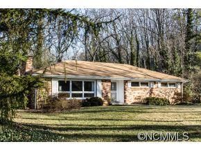 24 Woodcrest Road