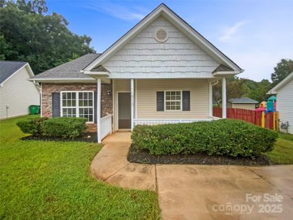 1913 Nigel Court sold home in The Hamptons, Charlotte, NC