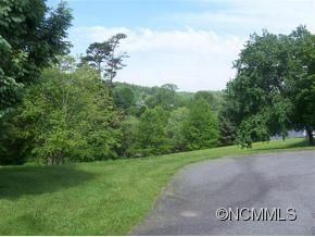 4 Horseshoe Trail
