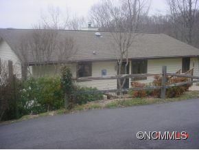 544 Chestnut Walk