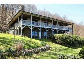 1565 Harrietts Trail sold home in Wolf Pen Meadows, Waynesville, NC