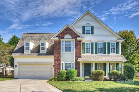 7523 Pinnacle Court