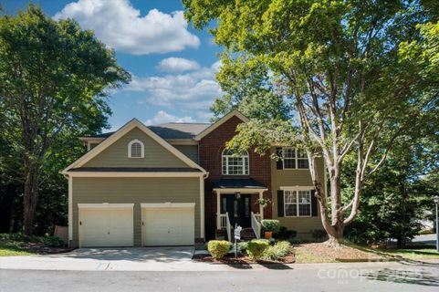 13709 Cathedral Way sold home in Harbor Club, Charlotte, NC