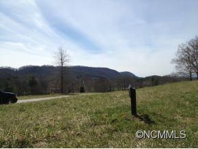Lot 16 Autumn Leaf Drive sold home in Grand Highlands Waterford Lake, Fletcher, NC