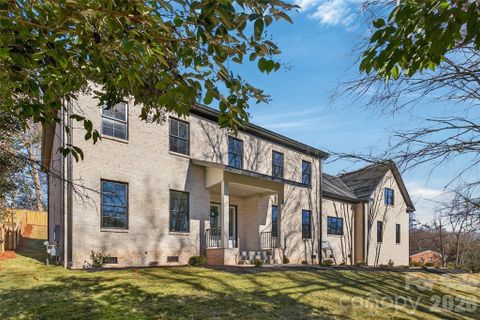 6811 Burlwood Road