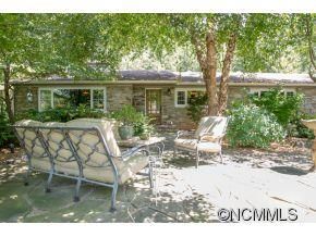 12 Pine Tree Circle