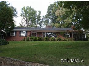 4 Maplewood Pkwy