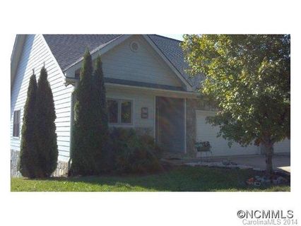 23a Bear Cliff Village Dr