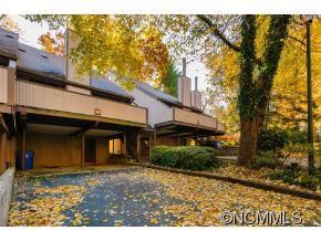 16 Maple Ridge Lane