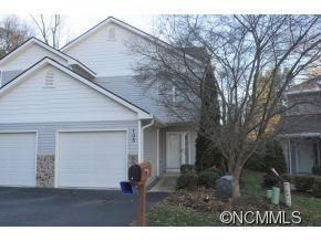 105 Ewarts Pond