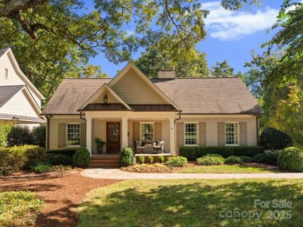 2727 Wintergreen Drive sold home in Old Foxcroft, Charlotte, NC