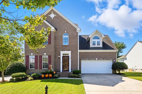 1125 Rachel Anne Drive sold home in South Point Ridge, Belmont, NC