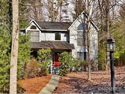18 Sunny Ridge sold home in Sunny Ridge, Asheville, NC
