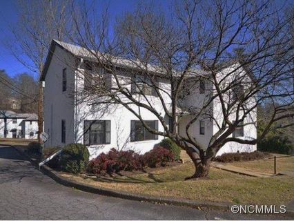 615 Biltmore Ave P1