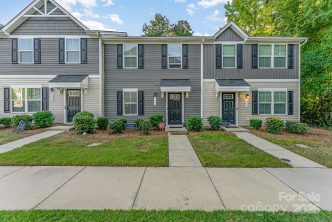 5356 Austin Knoll Court active home in North End Commons, Charlotte, NC