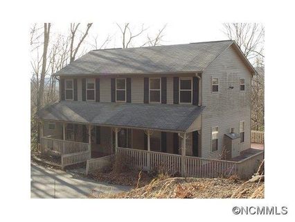 99 Pheasant Ridge sold home in Pheasant Ridge, Fairview, NC