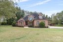 9711 Arlington Oaks Drive sold home in Charlotte, SC