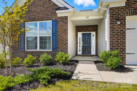 147 Dubois Drive