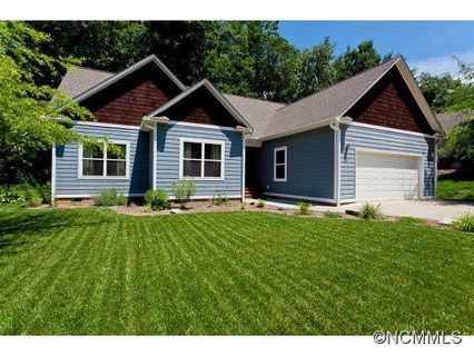 11 Catalina Court sold home in Bradford Park, Asheville, NC