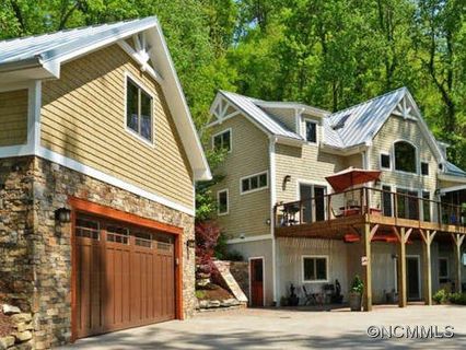 61 Indian Trail